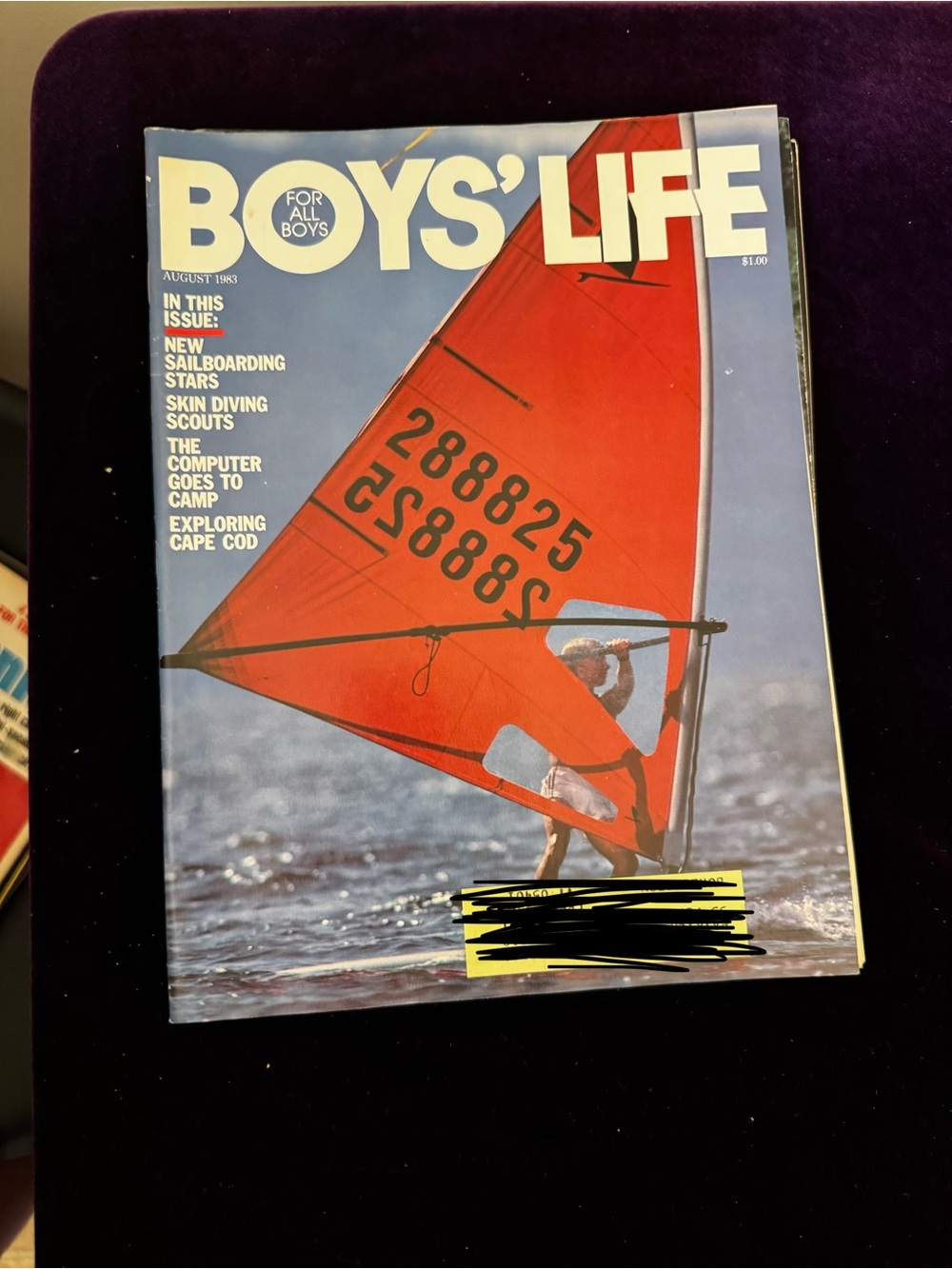 Magazines - Picture 3 of 8